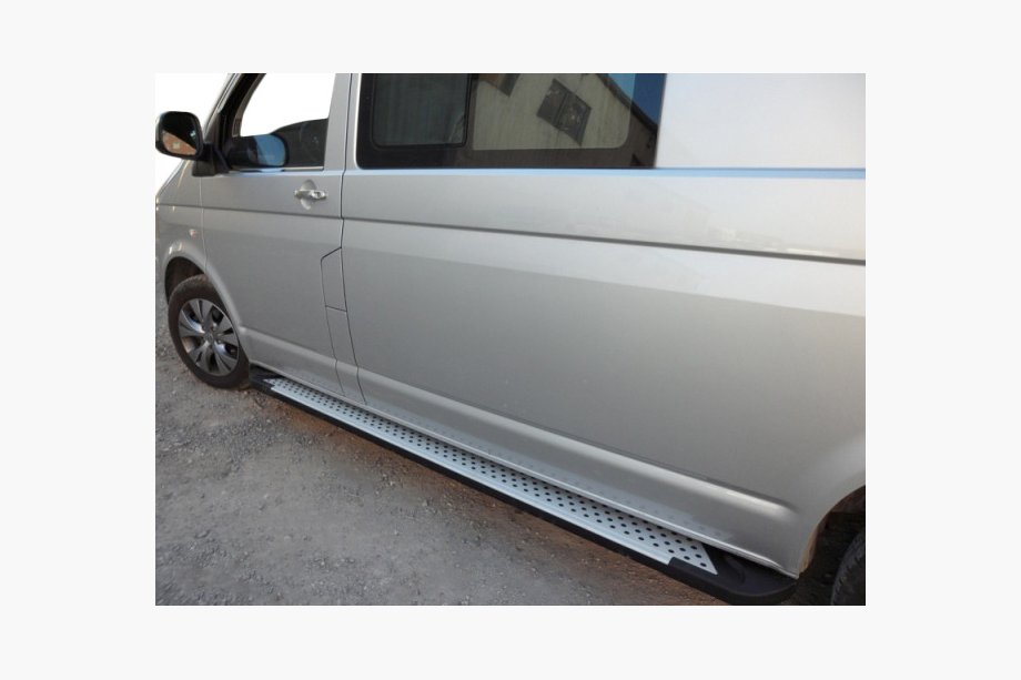 Volkswagen T5 2010–2015 Sidetrin X5-type (2 stk., aluminium) Image