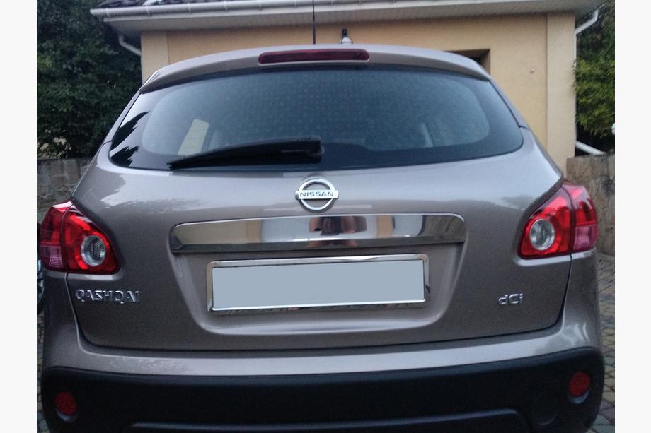 Nissan Qashqai 2007–2010 Liste over nummerplade (rustfrit stål) Uden knap, Carmos - tyrkisk stål Image