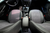 Skoda Octavia II A5 2006–2010 Sædeovertræk i økolæder+stof+Alcantara Antara A001 (komplet kabinesæt) foto 7