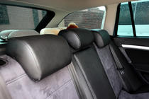 Skoda Octavia II A5 2006–2010 Sædeovertræk i økolæder+stof+Alcantara Antara A001 (komplet kabinesæt) foto 9
