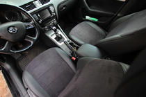 Skoda Octavia III A7 2013–2019 Sædeovertræk i økolæder+stof+Alcantara Antara A001 (komplet kabinesæt) foto 6