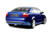 Audi A4 B6 2000–2004 Rustfri pynteliste over nummerplade OmsaLine foto 1
