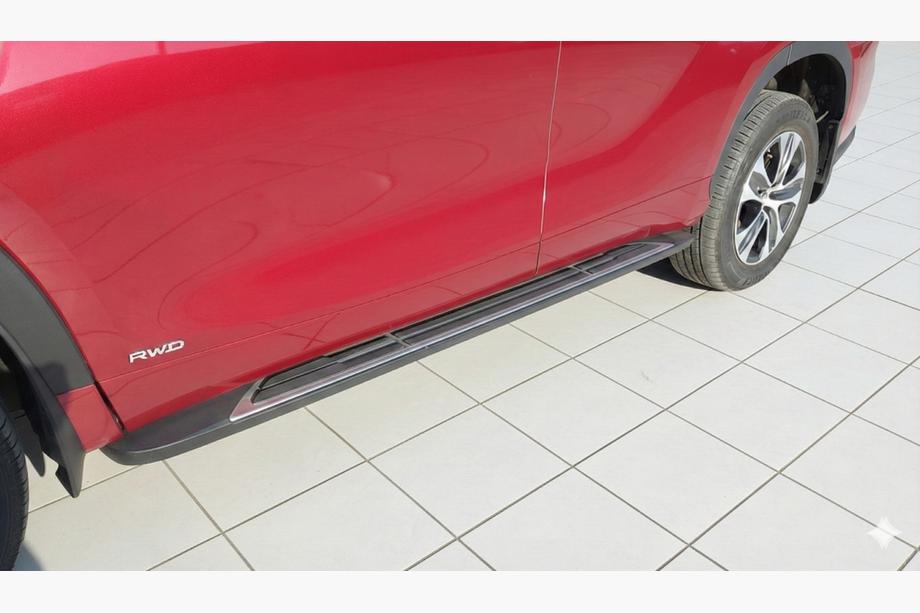 Toyota Highlander 2019– Side steps OEM V1 (2 stk., aluminium) Image