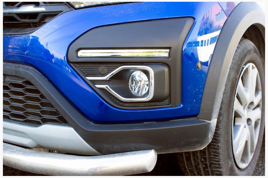 Dacia Sandero 2021– Kromlister til tågelygter (2 stk., rustfrit stål) Image