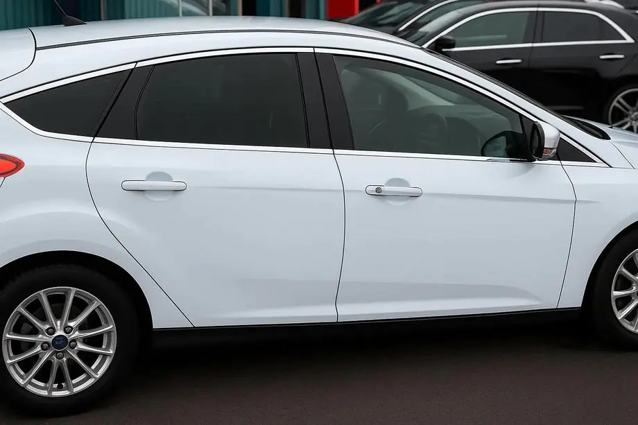 Ford Focus III 2011–2017 Komplet vindueslister HB (12 stk., rustfrit stål) Foto 1