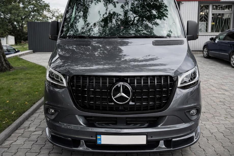 Mercedes Sprinter W907/W910 2018– Nederste frontspoiler til forreste kofanger (til lakering) Image
