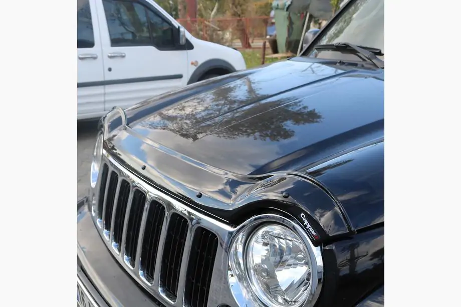 Jeep Cherokee/Liberty 2002–2007 Stenslagsbeskytter til motorhjelm (EuroCap) Image