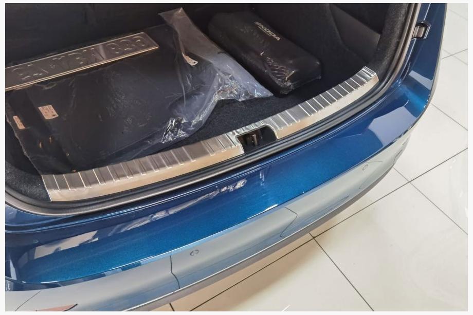 Skoda Scala 2018– Bagkofangerbeskytter OmsaLine (rustfrit stål) Image