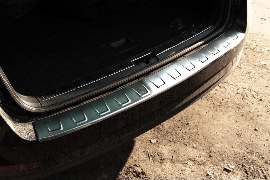 Skoda Superb 2015–2024 Bagkofangerbeskytter i rustfrit stål SW Image