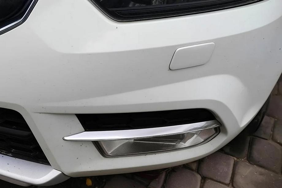Skoda Yeti 2009–2017 Krom pyntelister til forreste kofanger (2009-2013, 2 stk., rustfrit stål) Image