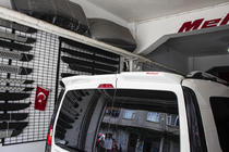 Volkswagen Caddy 2020– Spoiler (2-dørs, klar til lakering) foto 2