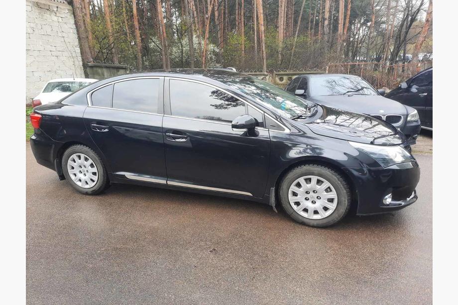 Toyota Avensis 2009–2018 Dørlister (4 stk., rustfrit stål) Image