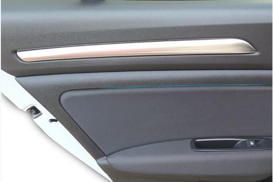 Renault Megane IV 2016–2025 Indvendige dørpanel lister (4 stk., rustfrit stål) Image