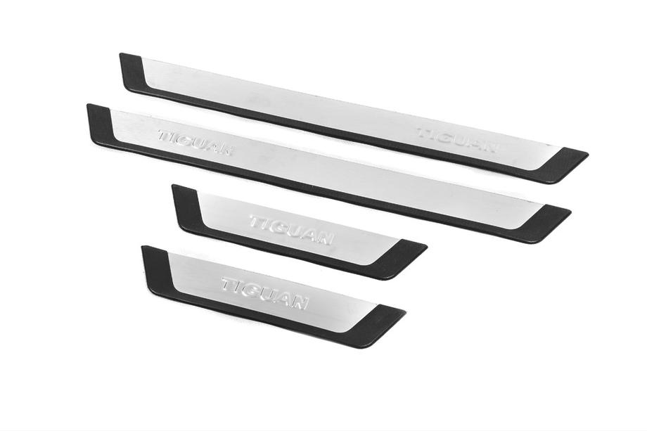 Volkswagen Tiguan 2007–2016 Omsa Flexill dørtrinslister i rustfrit stål (sæt med 4 stk.) Foto 2