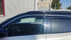 Peugeot 2008 2019– Vindafvisere med kromliste (4 stk., Niken) foto 1