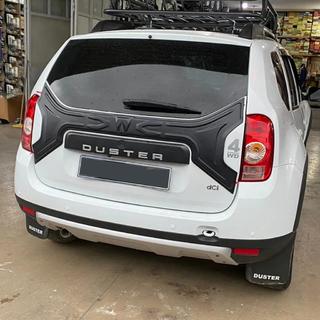 Plastliste til bagklap Dacia Duster 2008–2018 foto 1