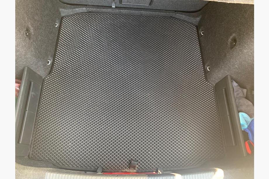 Skoda Octavia III A7 2013–2019 Bagagerumsmåtte SD (EVA, sort) Image