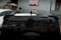 Land Rover Defender 2019– Spoiler i carbon foto 3
