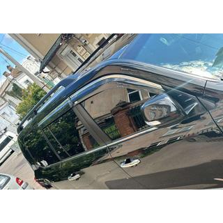 Vindafvisere med kromliste (4 stk., Niken) Toyota Land Cruiser 200 2007–2021 foto 3