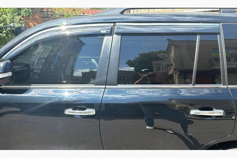 Lexus LX570/450d 2008–2022 Vindafvisere med kromliste (4 stk., Niken) Image