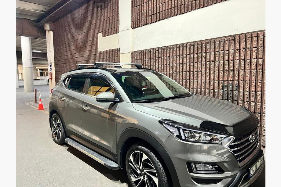 Hyundai Tucson TL 2016–2021 Låsbare tværstænger til integrerede tagrælinger Wizard V2 (2 stk.) 115 cm, sorte Foto 6