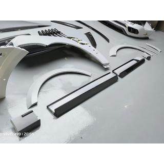 Wide Body Kit karrosserisæt (til 2018-2024) foto 4