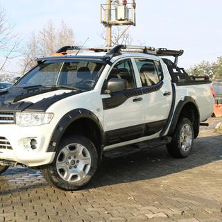 Øvre dørlister (4 stk., ABS) Mitsubishi L200 2006–2015 foto 3