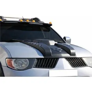 Motorhjelmsliste V2 (ABS) Mitsubishi L200 2006–2015 foto 1
