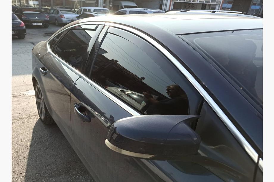 Ford Mondeo 2008–2014 Vindafvisere til sideruder, indstik SD (Esa, 4 stk.) Image