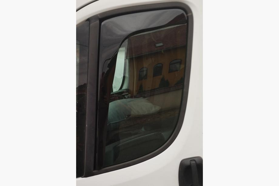 Fiat Ducato 2006–2025 Vindafvisere til sideruder, indsatsmontering (Esa, 2 stk.) Image