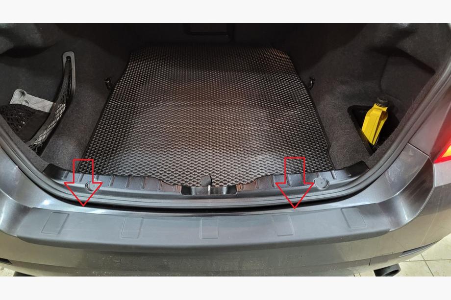 BMW 5-serie F10/F11 2010–2016 Bagkofanger diffuser Esa (Sedan, ABS) Image