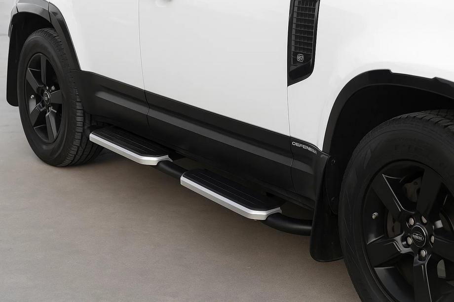 Land Rover Defender 2019– Sidetrin OEM Silver (til 110/130, 2 stk) Foto 1