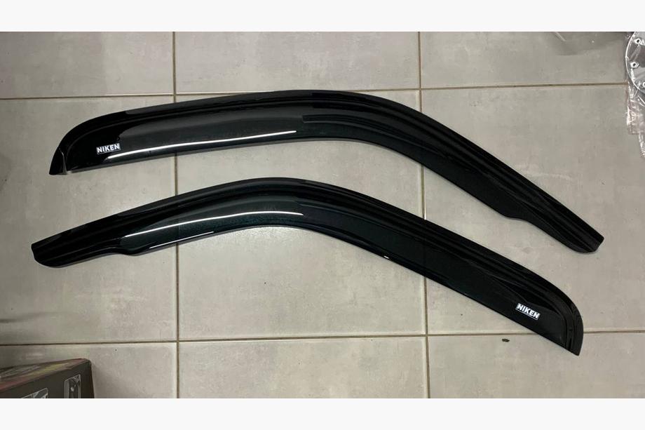 Renault Master 1998–2010 Udsalg! Vindafvisere til vinduer (2 stk., Niken) Image