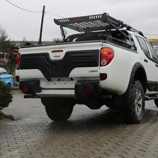 Plastliste til bagklap Mitsubishi L200 2006–2015 foto 2