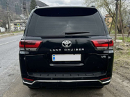 Toyota Land Cruiser 200 2007–2021 Restyling-kit til LC 300 High-Line (komplet sæt) foto 7