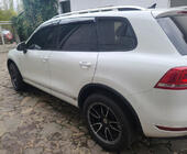 Volkswagen Touareg 2010–2018 Vindafvisere med kromliste (4 stk., Niken) foto 1