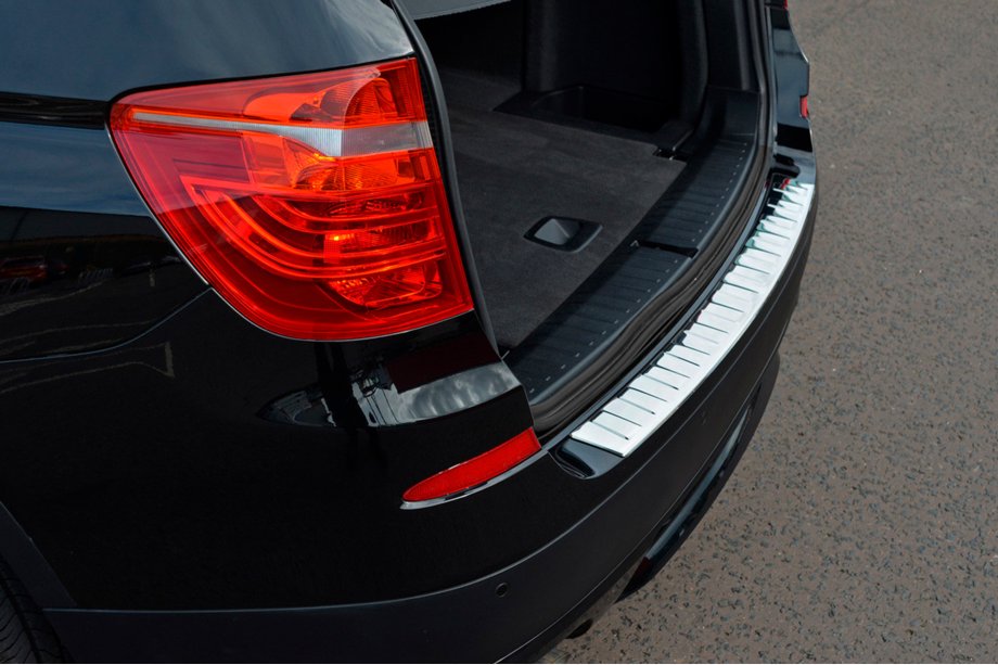 BMW X3 F25 2011–2018 Bagkofangerbeskytter i rustfrit stål til bagkofanger OmsaLine (blank, rustfri) Foto 1