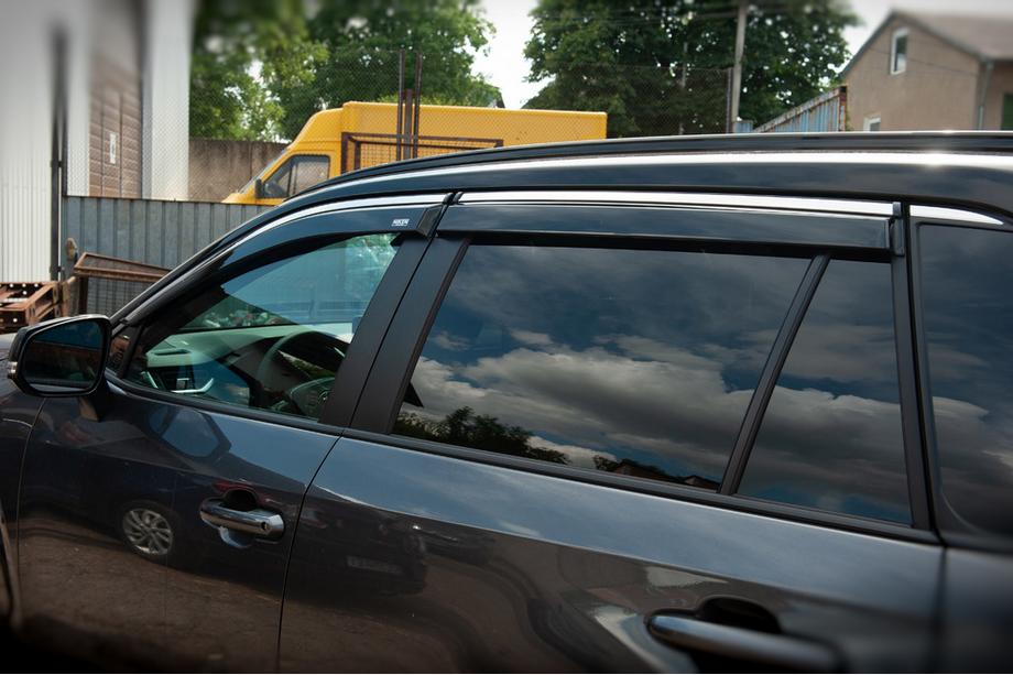 Toyota Rav 4 2019–2025 Vindafvisere med kromliste (4 stk., Niken) Foto 6