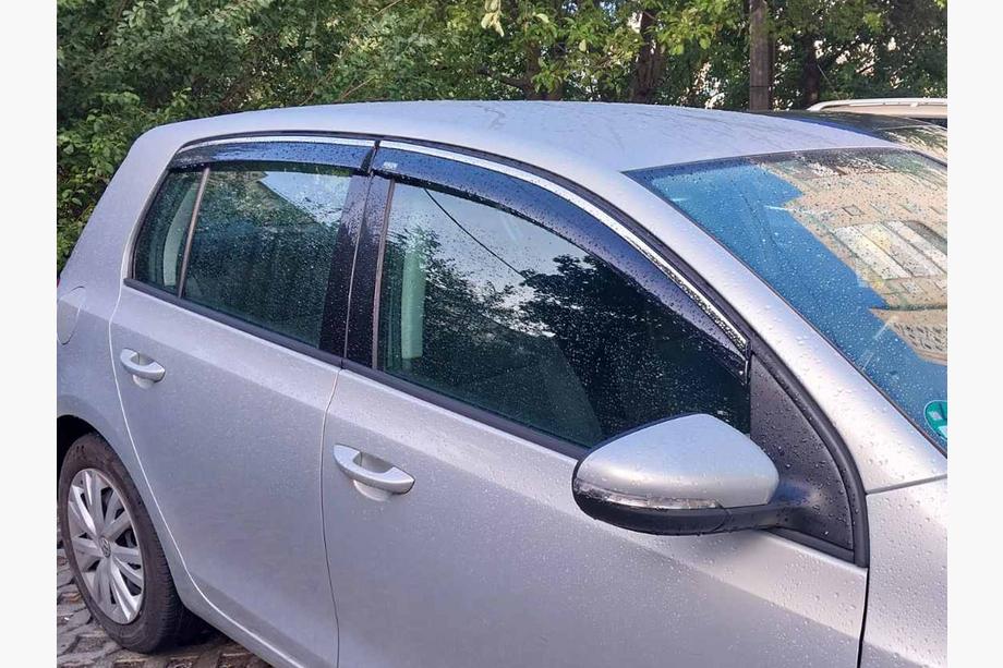 Volkswagen Golf 6 2008–2014 Vindafvisere med kromliste Niken (HB, 4 stk) Image