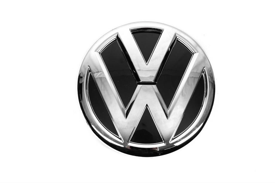 Volkswagen Polo 2010–2017 Forreste emblem 6C0853600 (2015-2018, til HB) Image