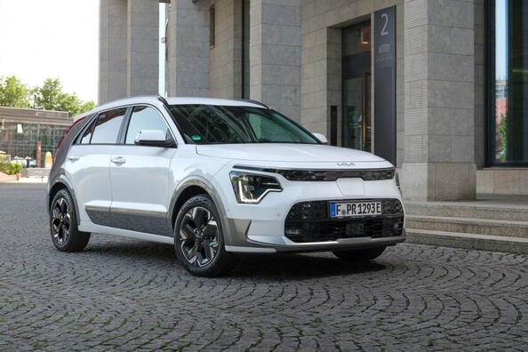 Anmeldelse af anden generation af den elektriske crossover KIA Niro EV
