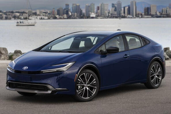 Gennemgang af den nye generation af hybridmodellen Toyota Prius