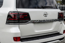 Toyota Land Cruiser 200 2007–2021 Baglygter 2016-2021 (Sequential Red Plus) foto 1