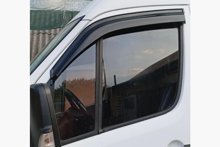 Mercedes Sprinter W906 2006–2018 Vindafvisere til sideruder (2 stk., EuroCap) Image