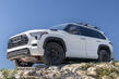 Tredje generation af Toyota Sequoia SUV’en foto 2