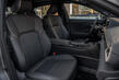 Anmeldelse af crossover-sedanen Toyota Crown foto 6