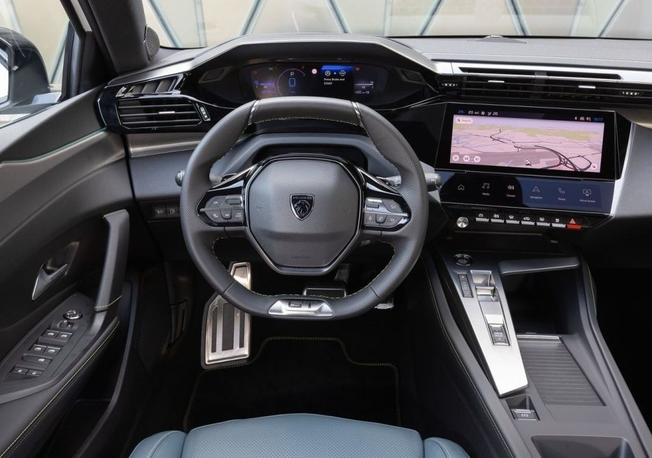 Test af den kompakte elektriske hatchback Peugeot e-308