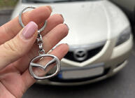 Mazda Metallisk nøglering med Mazda-logo foto 1