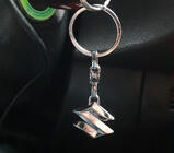 Suzuki Nøglering i metal med Suzuki-logo foto 1