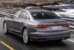 Test af den opdaterede Audi A8 sedan med firehjulstræk foto 3